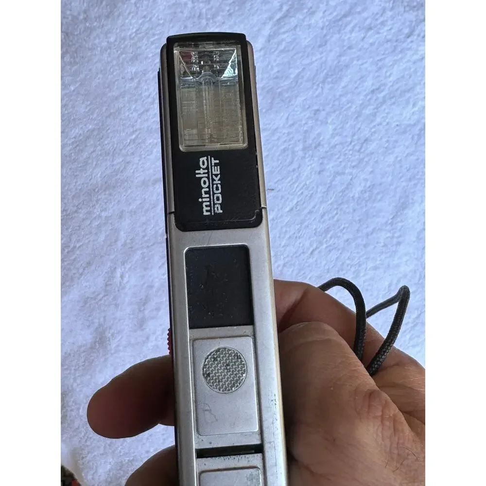 Minolta Autopak 450E Pocket 110 Film Camera